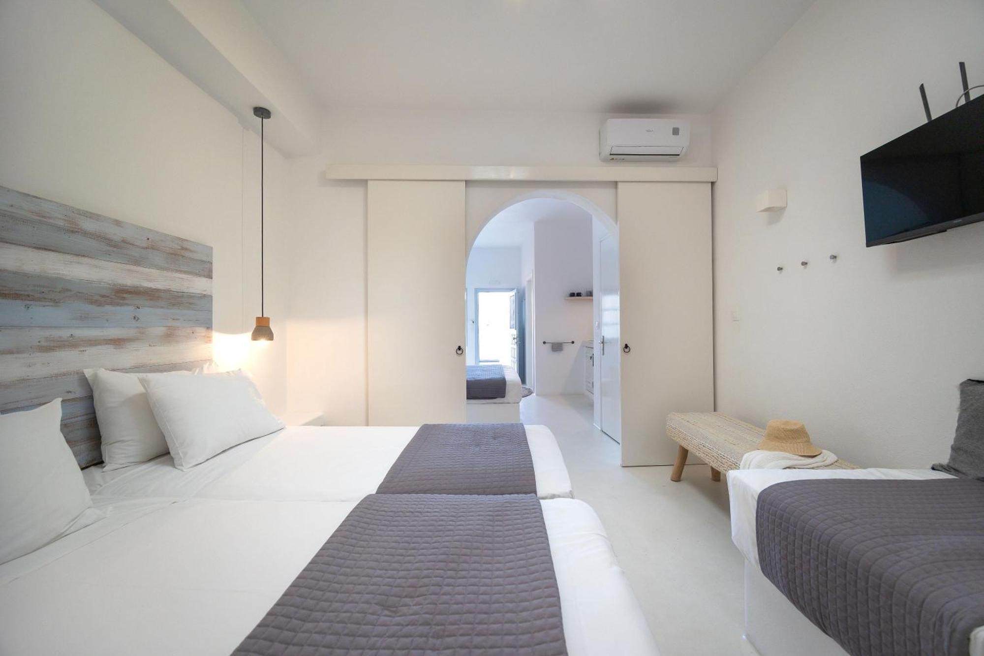 Flisvos Beach Apartments Naxos City ภายนอก รูปภาพ