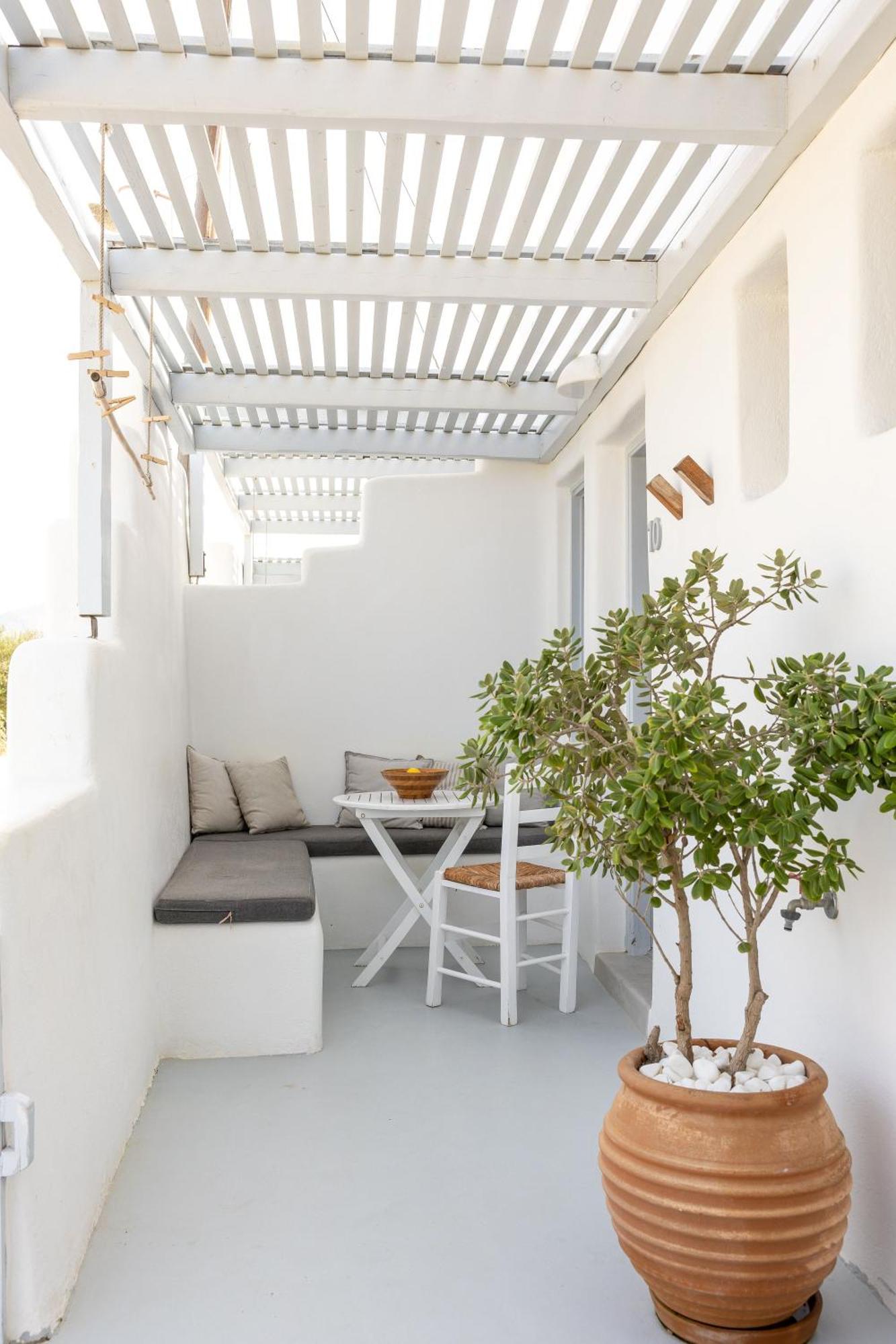 Flisvos Beach Apartments Naxos City ภายนอก รูปภาพ